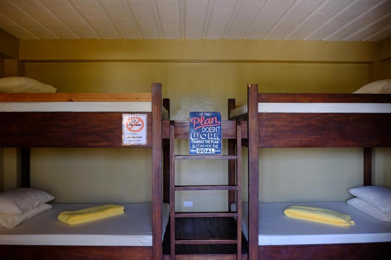 Pacific Waves Inn バレル エクステリア 写真